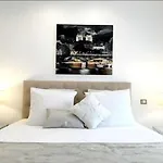 Beautiful Apartment - Galeries Lafayette